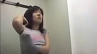 Asian Spy Cam Captures Gym Goers In Dressing Room