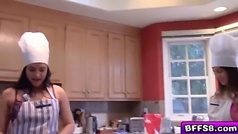 Facial Cumshots And Big Cock Blowjobs In A Steamy Foursome