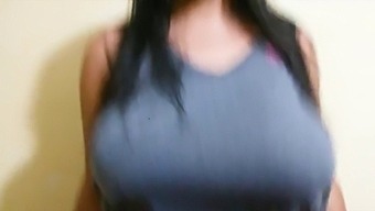 Amateur With Big Natural Tits Bouncing In Solo Video