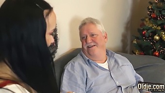 Sasha Sparrow'S Christmas Surprise: An Old Man'S Naughty Gift
