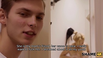 Russian Student Gets Fucked By Stepmoms Friend In Bathroom